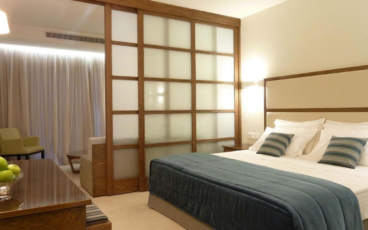 Junior Suite Inland View