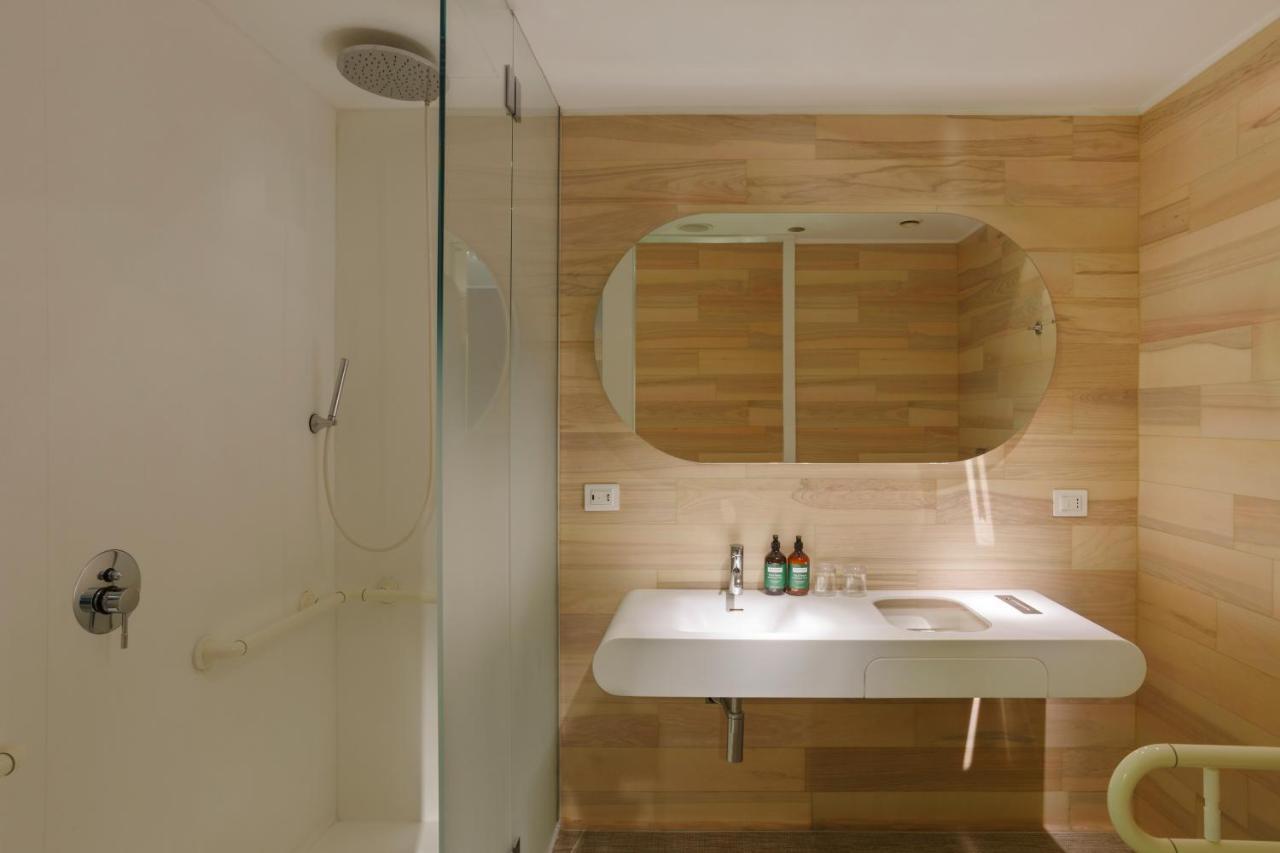 Habitación Estándar con cama extragrande - Adaptada para personas de movilidad reducida