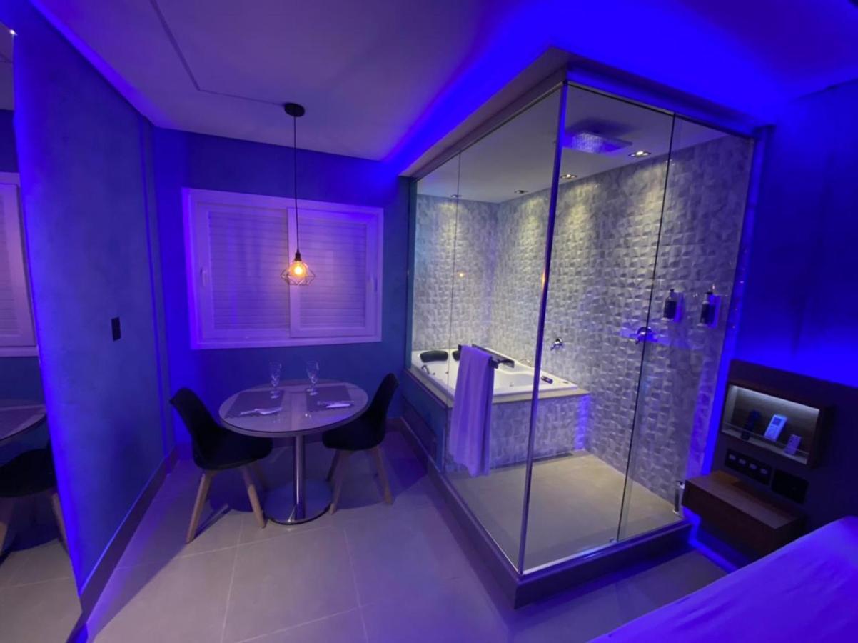 King Suite Spa Bath