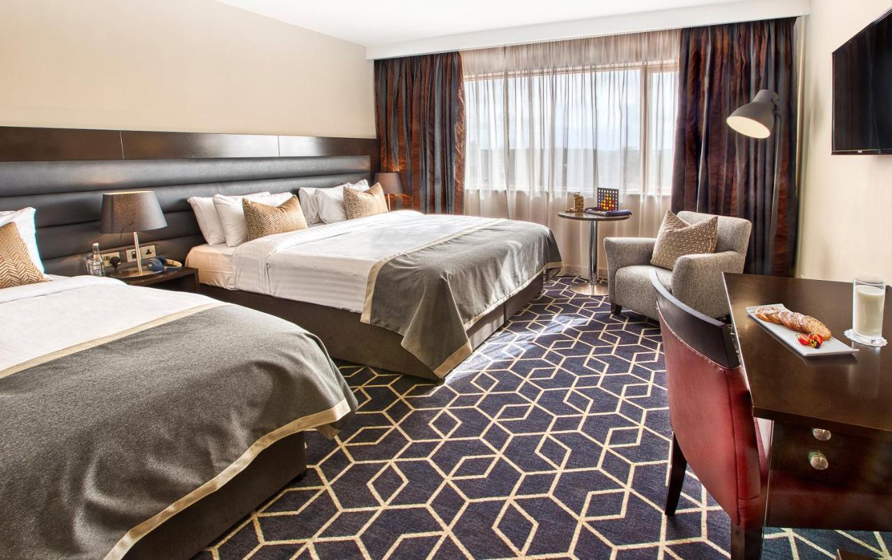 Twin Room,1215914509:JPEG