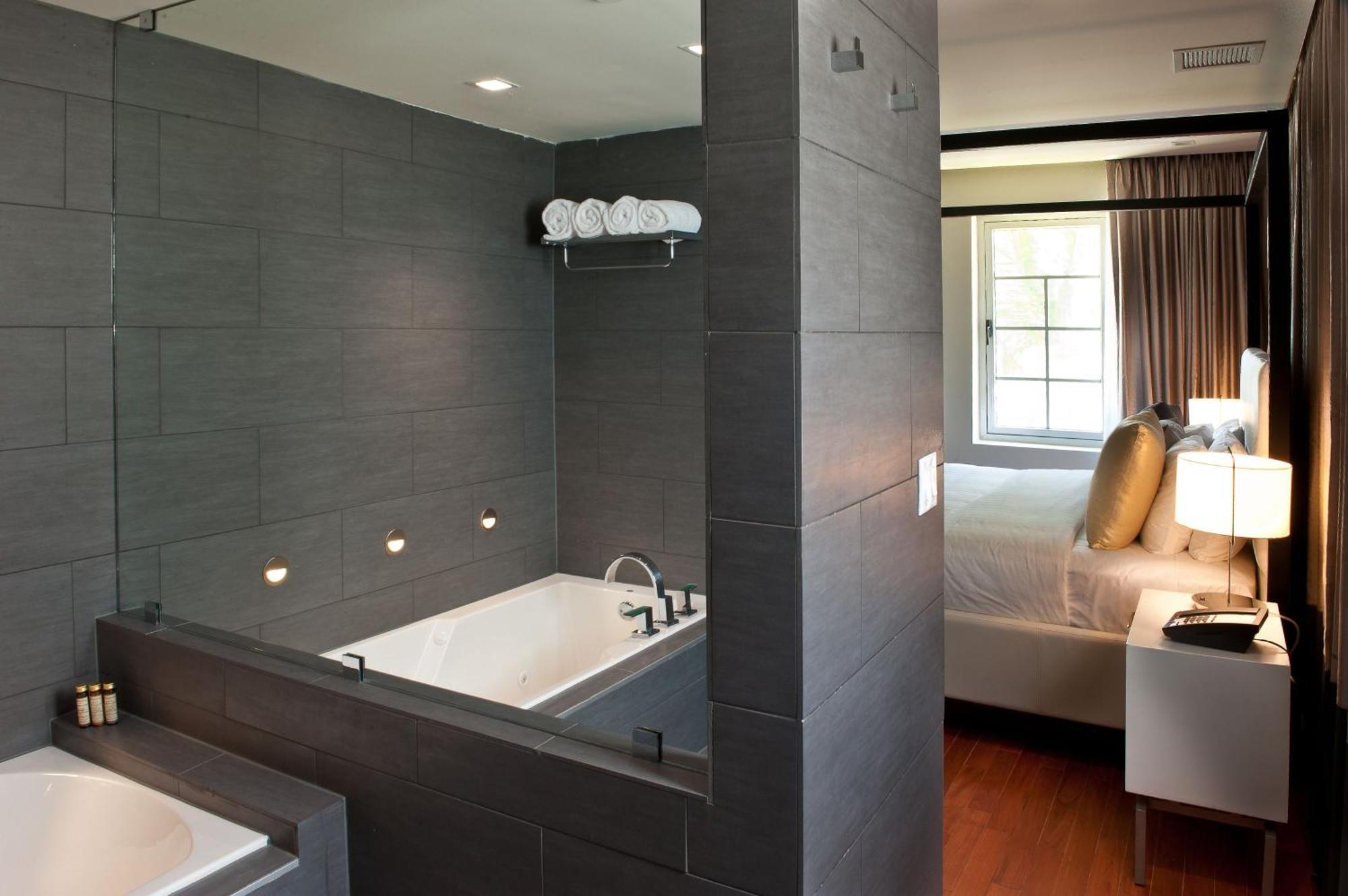 Suite con vistas al mar - Cama extragrande - Sin suplemento del complejo
