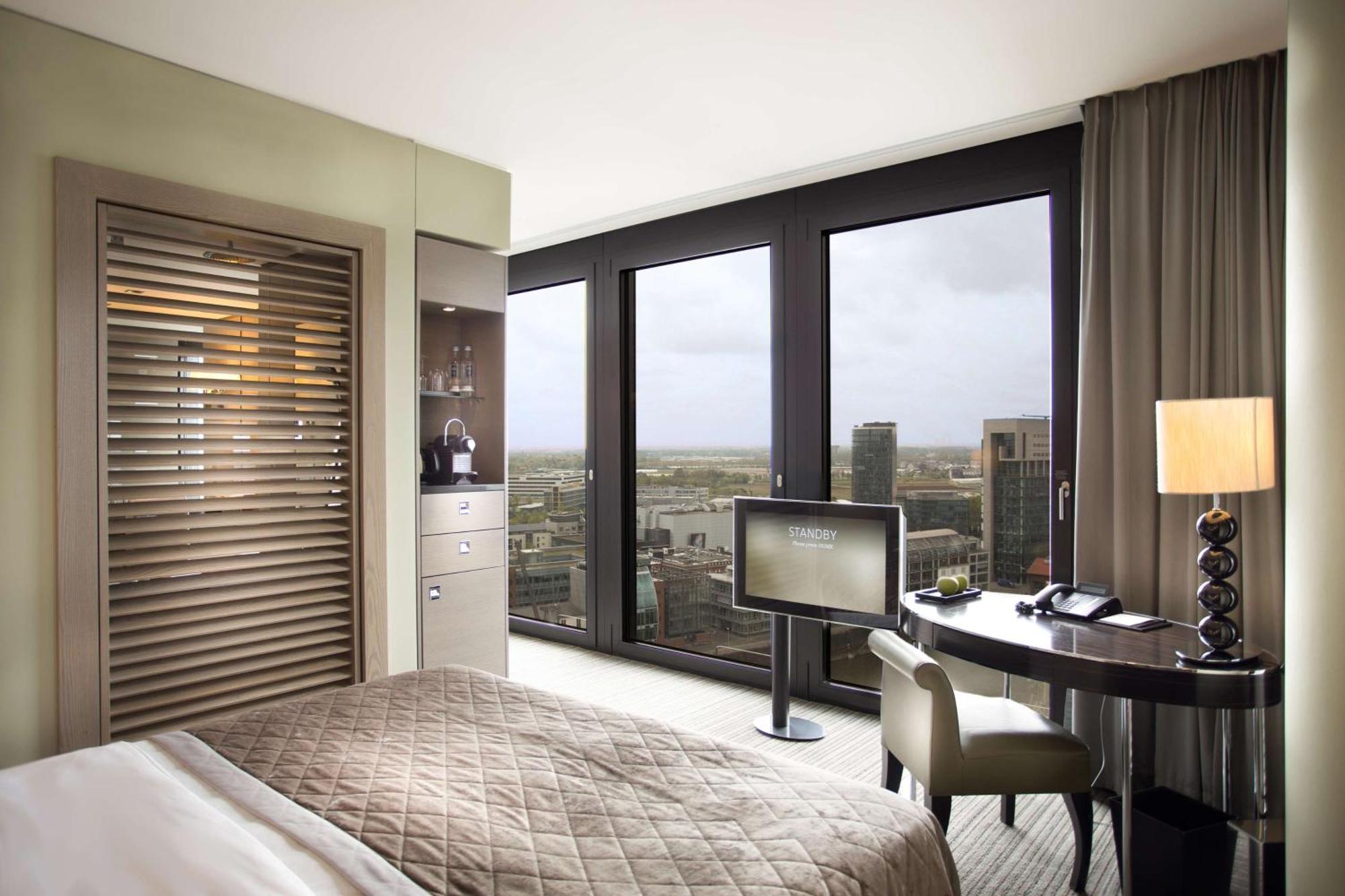 Deluxe King Room,1391362286:JPEG