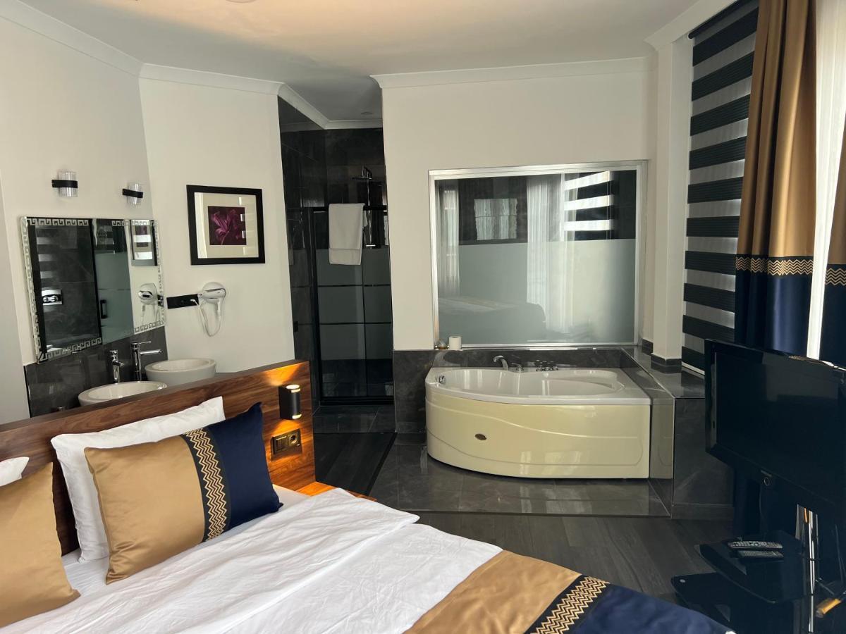 Habitación Deluxe con bañera de hidromasaje
