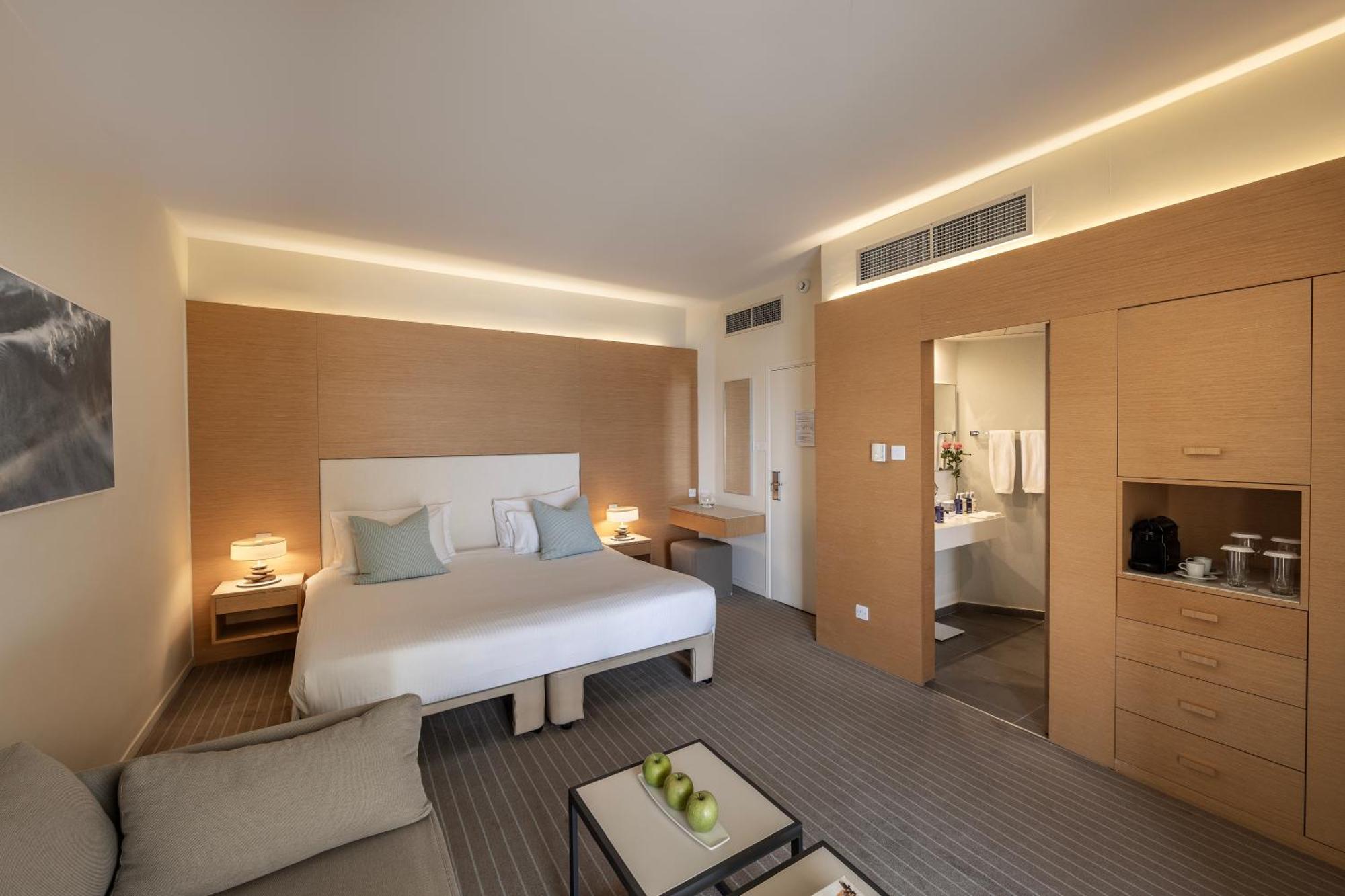 Deluxe Room Sea View