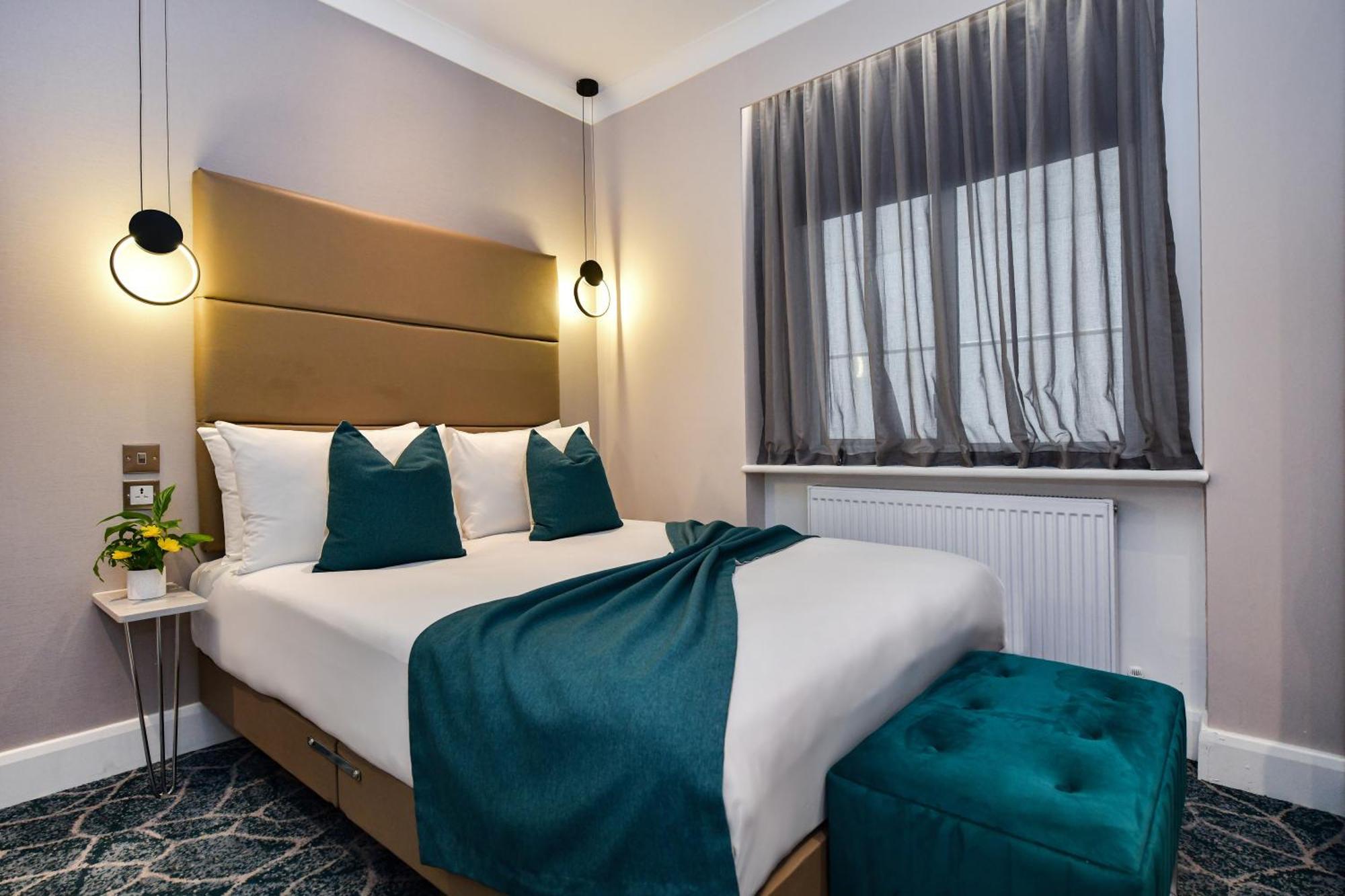 Deluxe Double Room,1546266229:JPEG