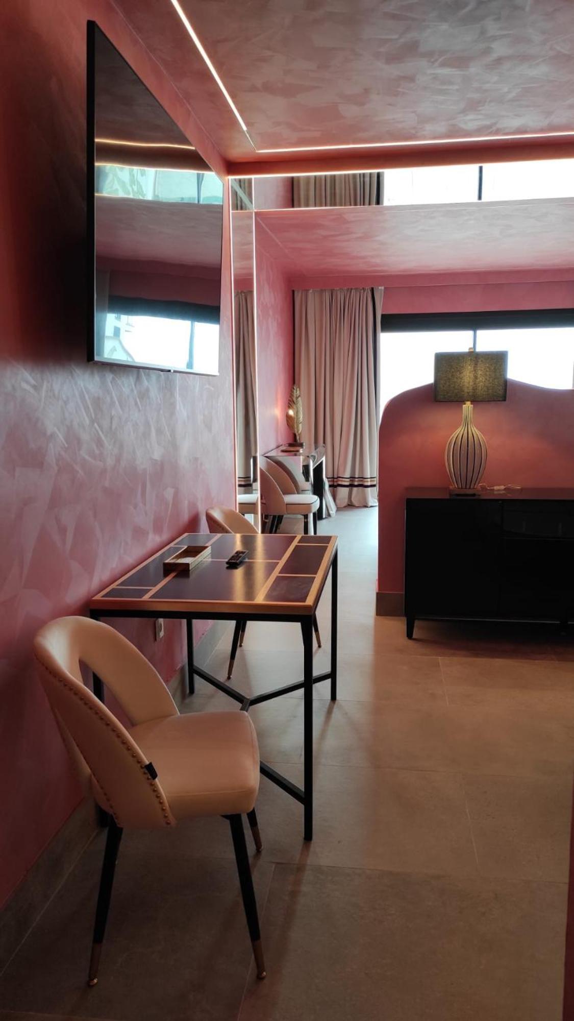 Deluxe Junior Suite