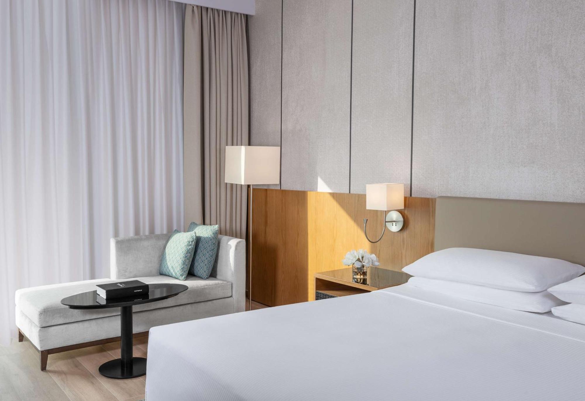 Habitación con cama extragrande - Planta superior