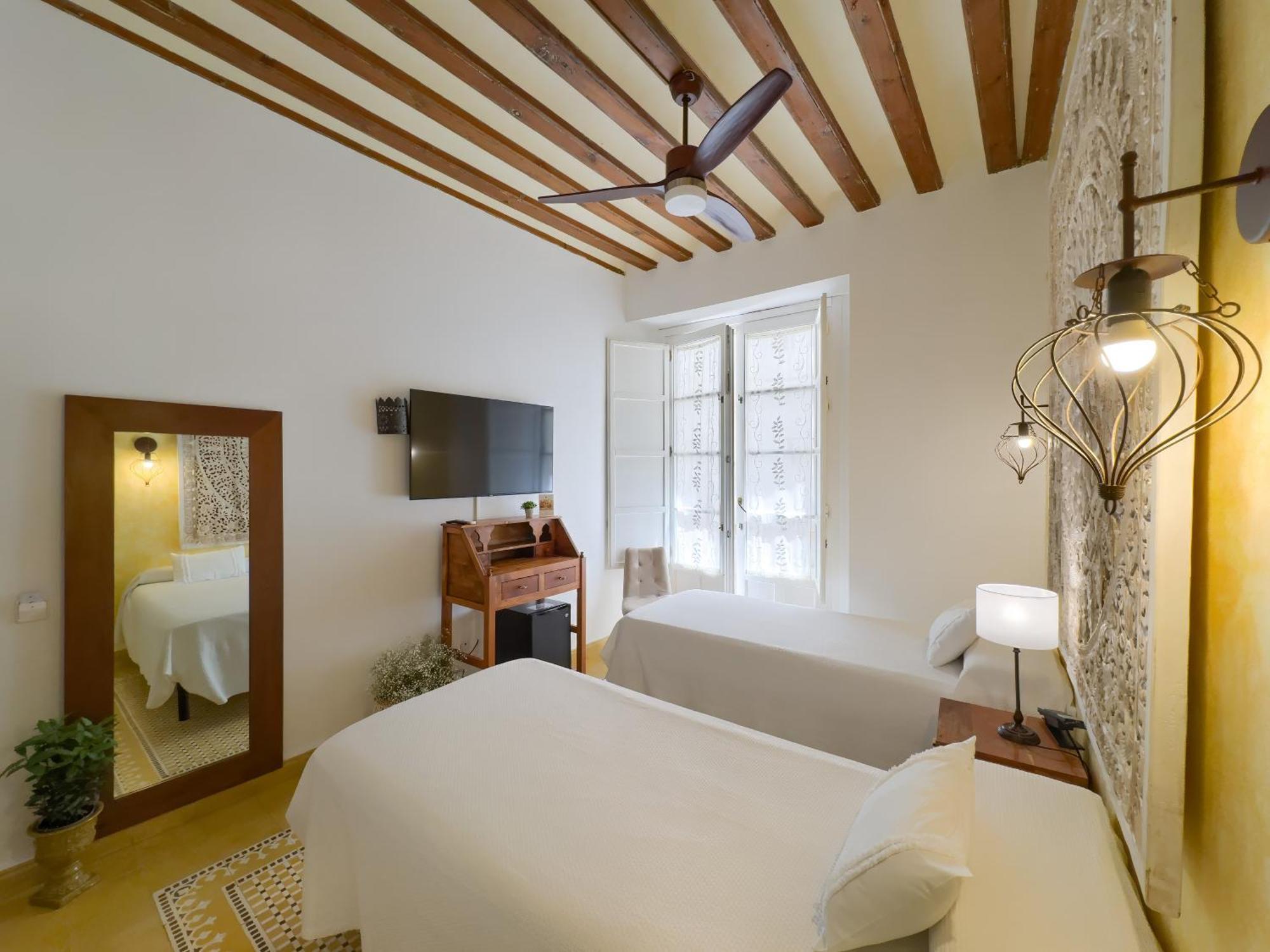 Double or Twin Room Balcony