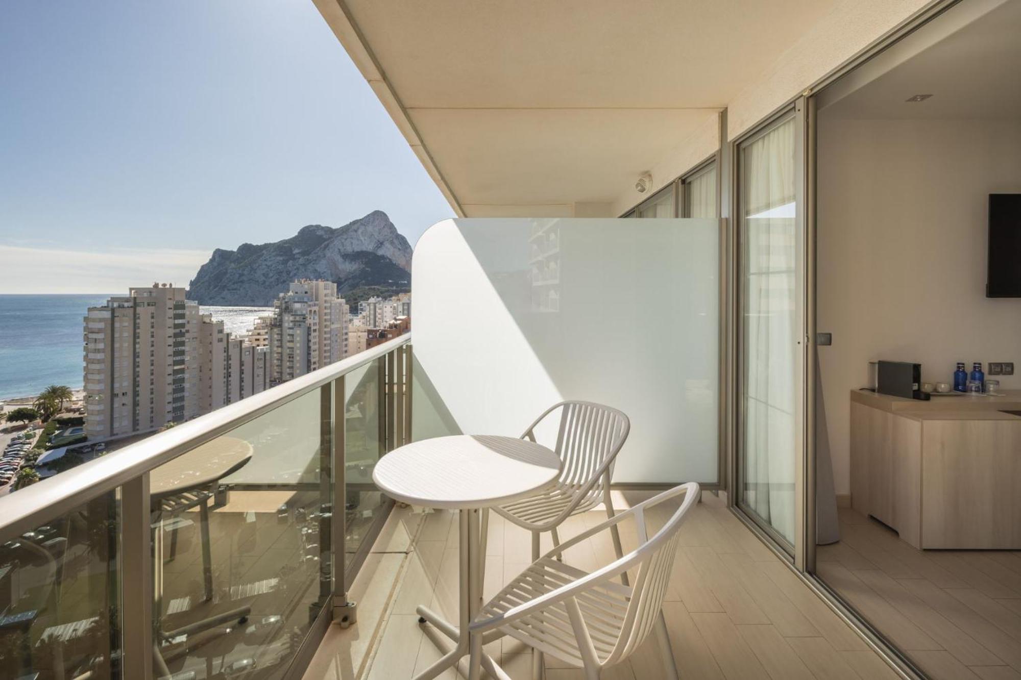 Habitación Doble Superior con vistas al mar - 1 o 2 camas (1 adulto)
