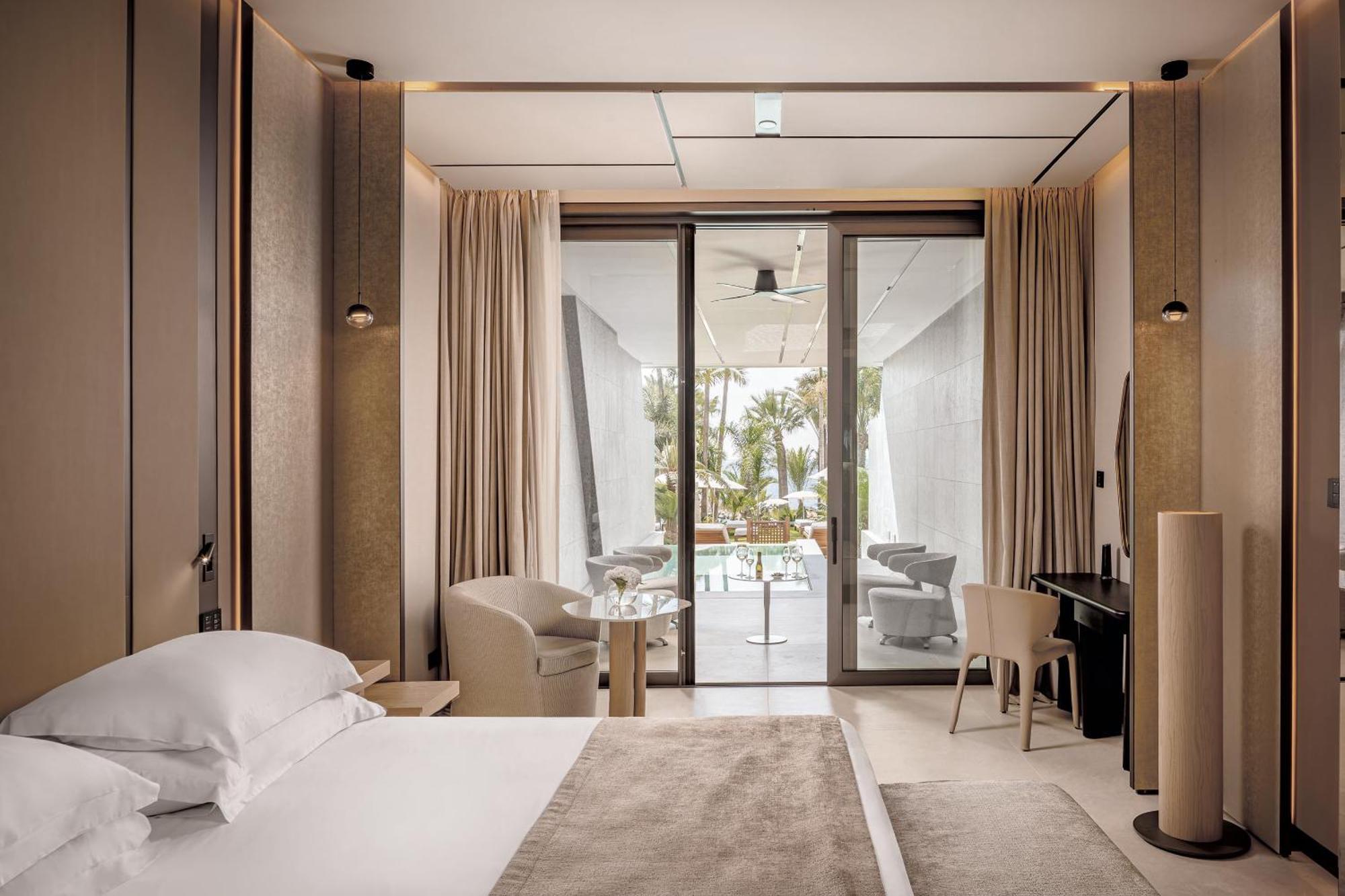 Suite Junior con piscina privada (3 adultos) - Planta baja