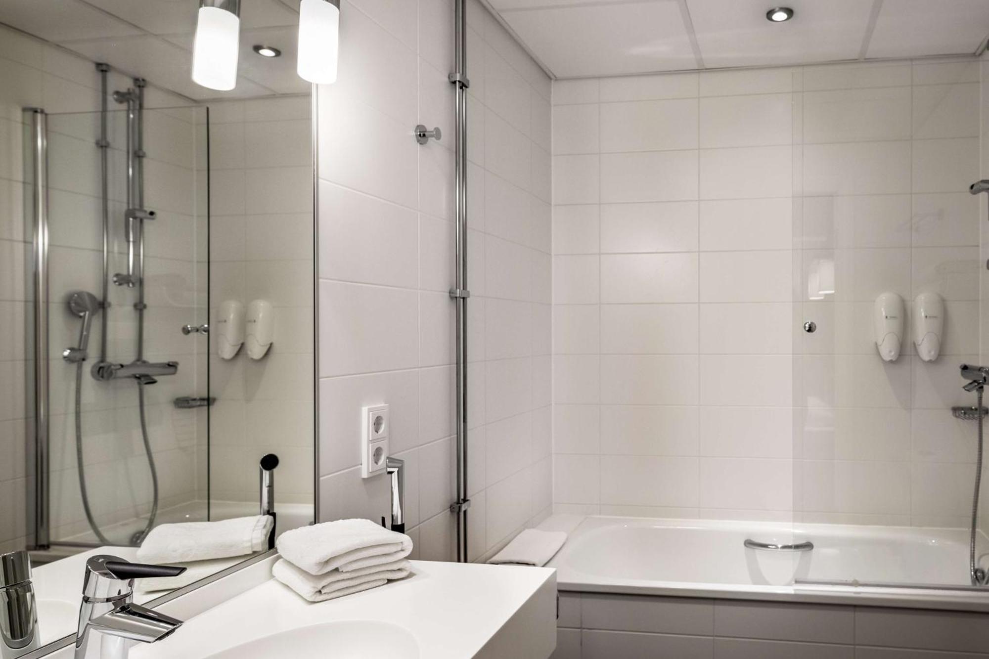 Standard Double Room,1649984344:JPEG