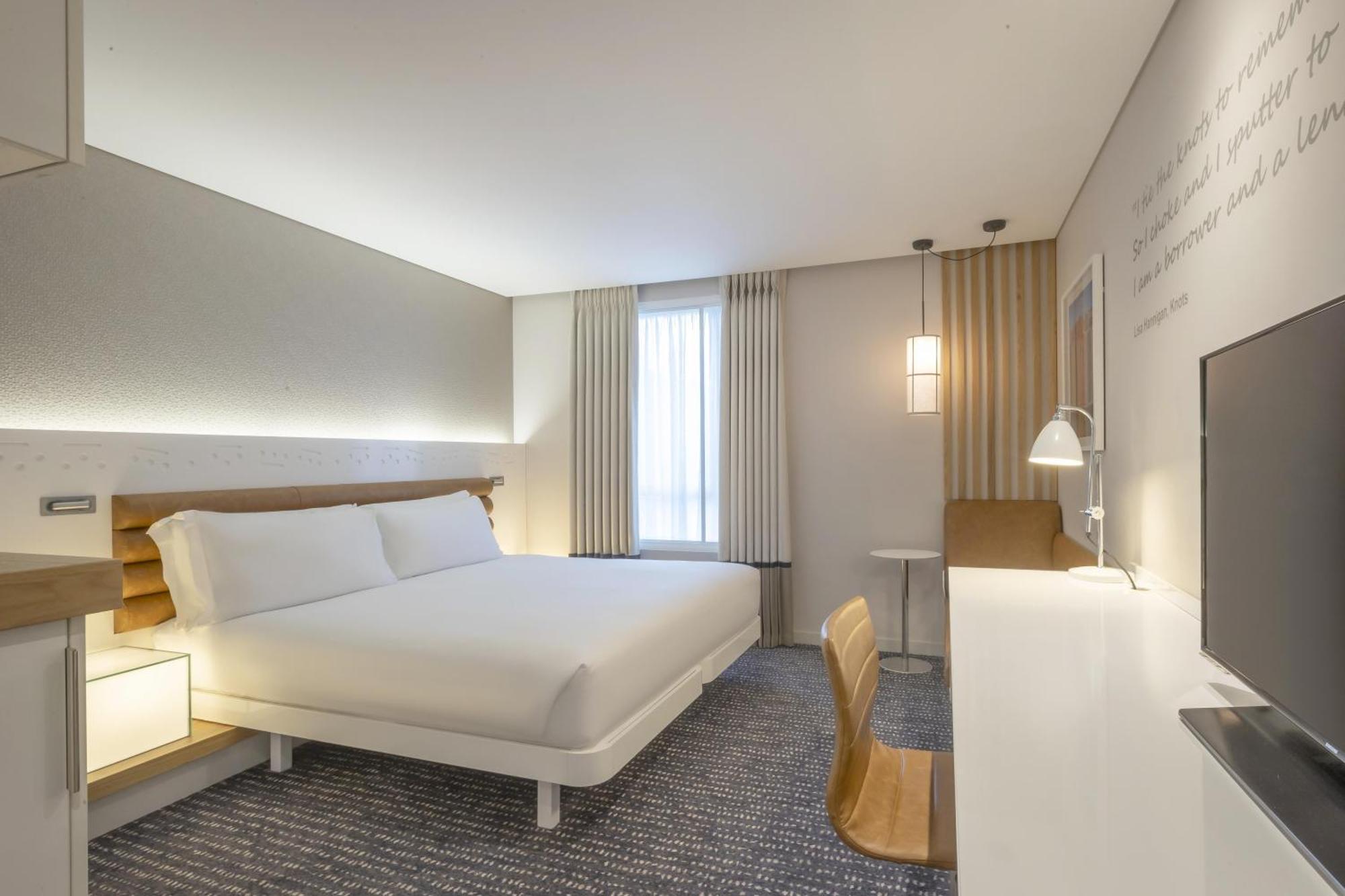 Premium King Room,1758331162:JPEG