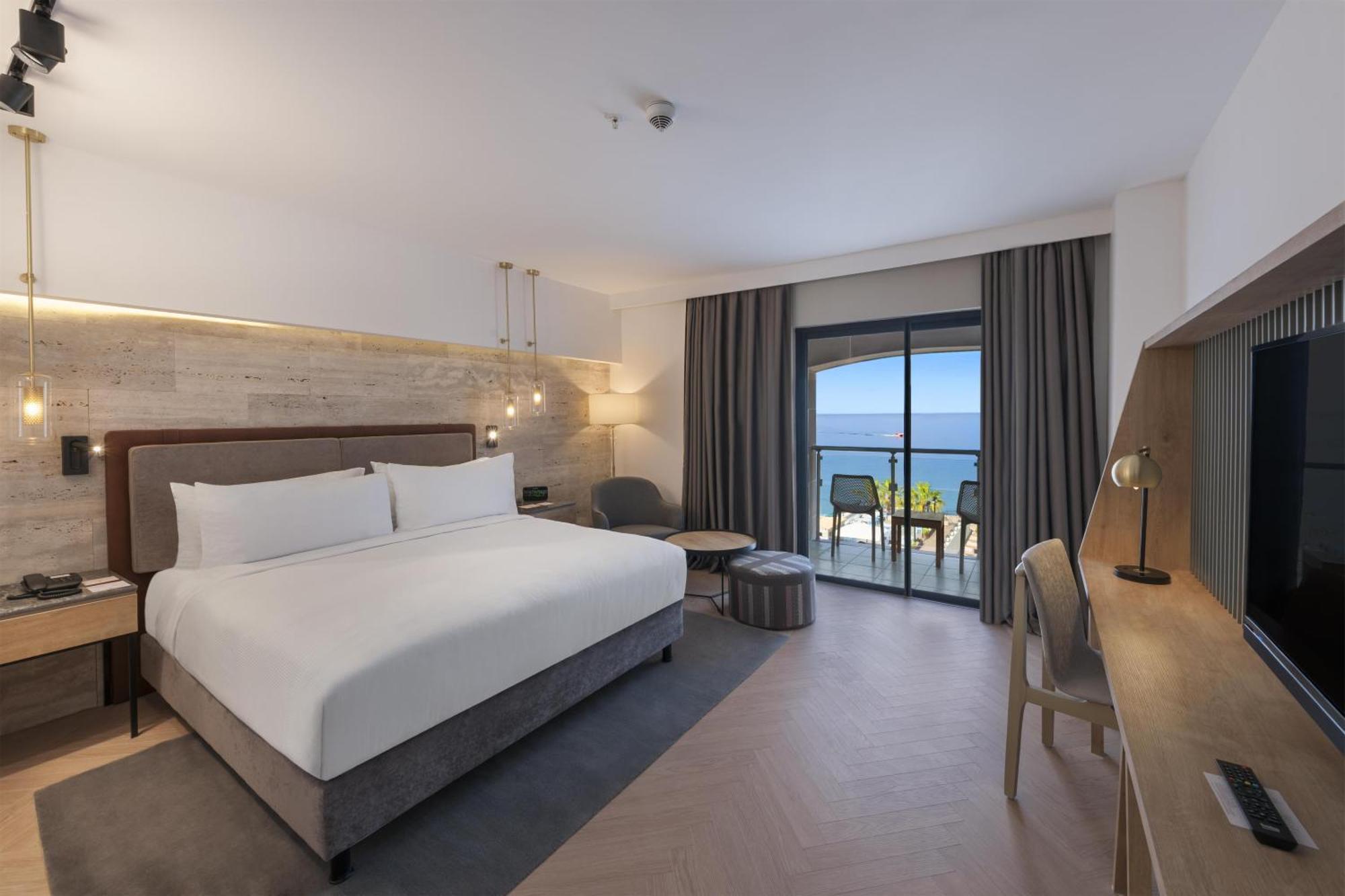 Habitación Deluxe Esquinera con vistas al mar - 1 cama extragrande