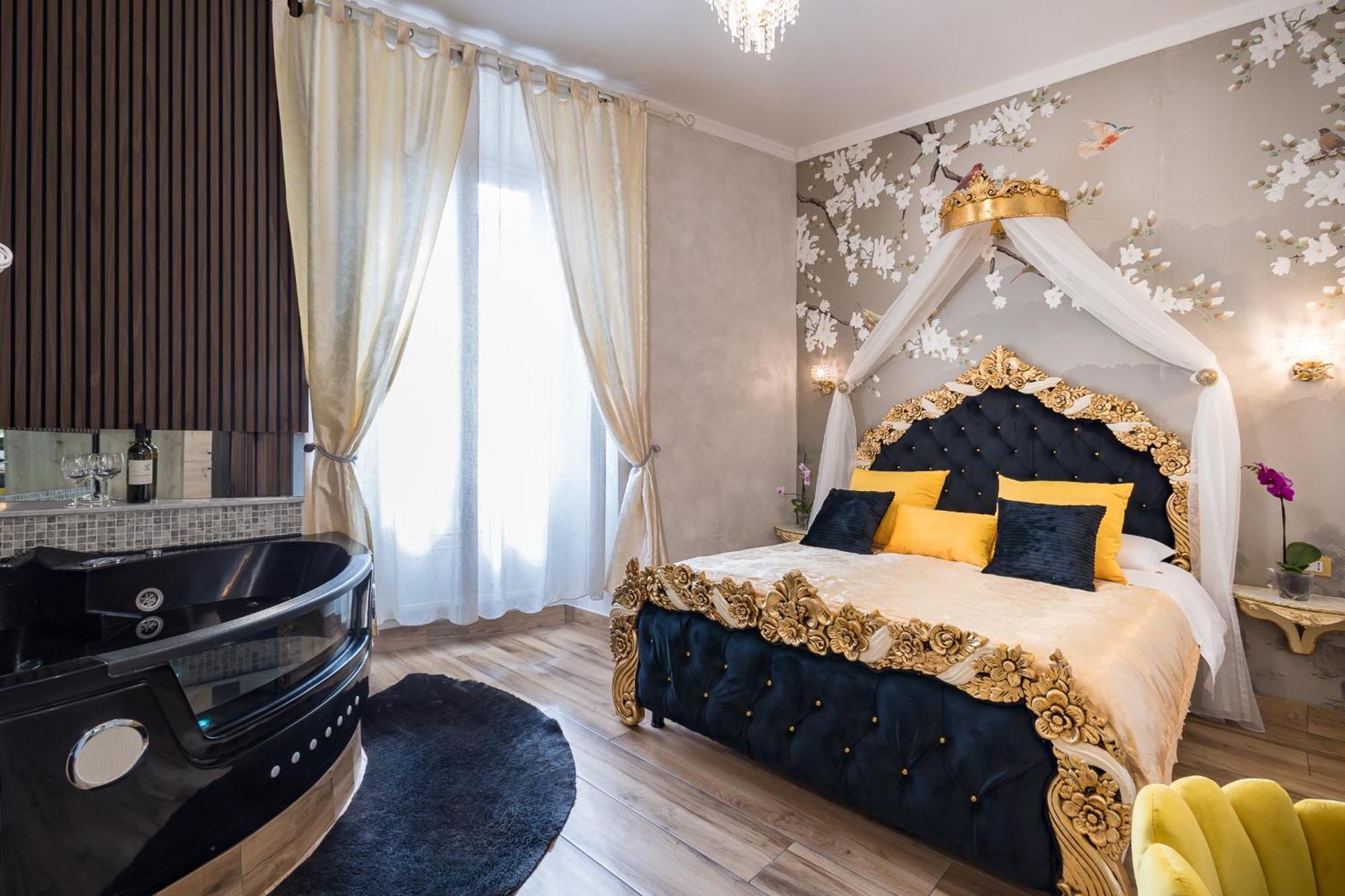 Deluxe Double Room Bath