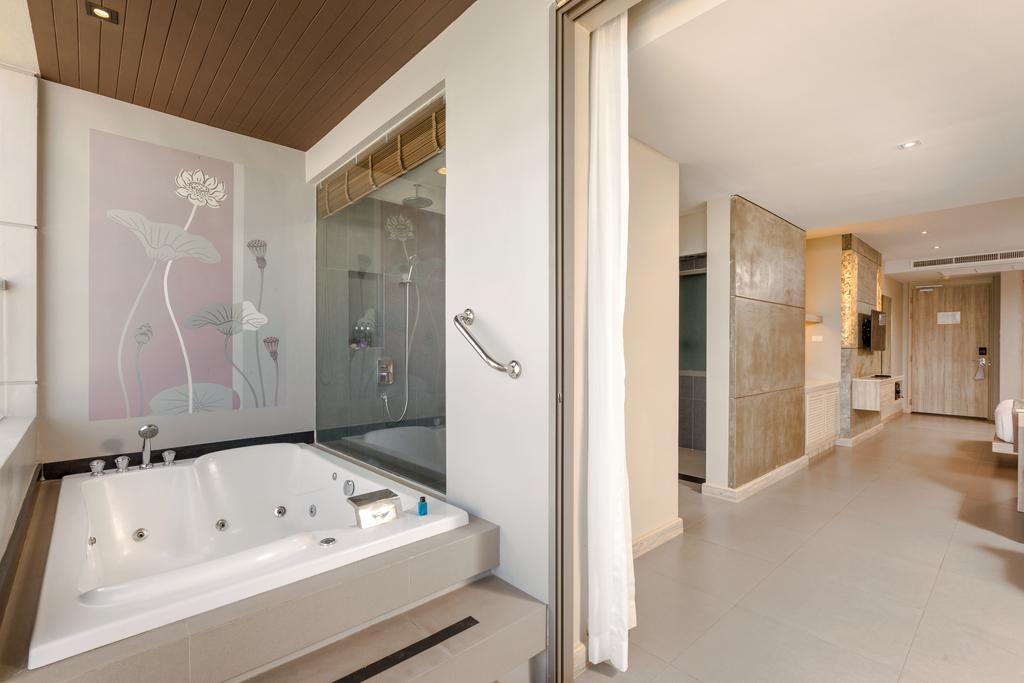 Junior Suite Sea View Spa Bath,656236704:JPEG