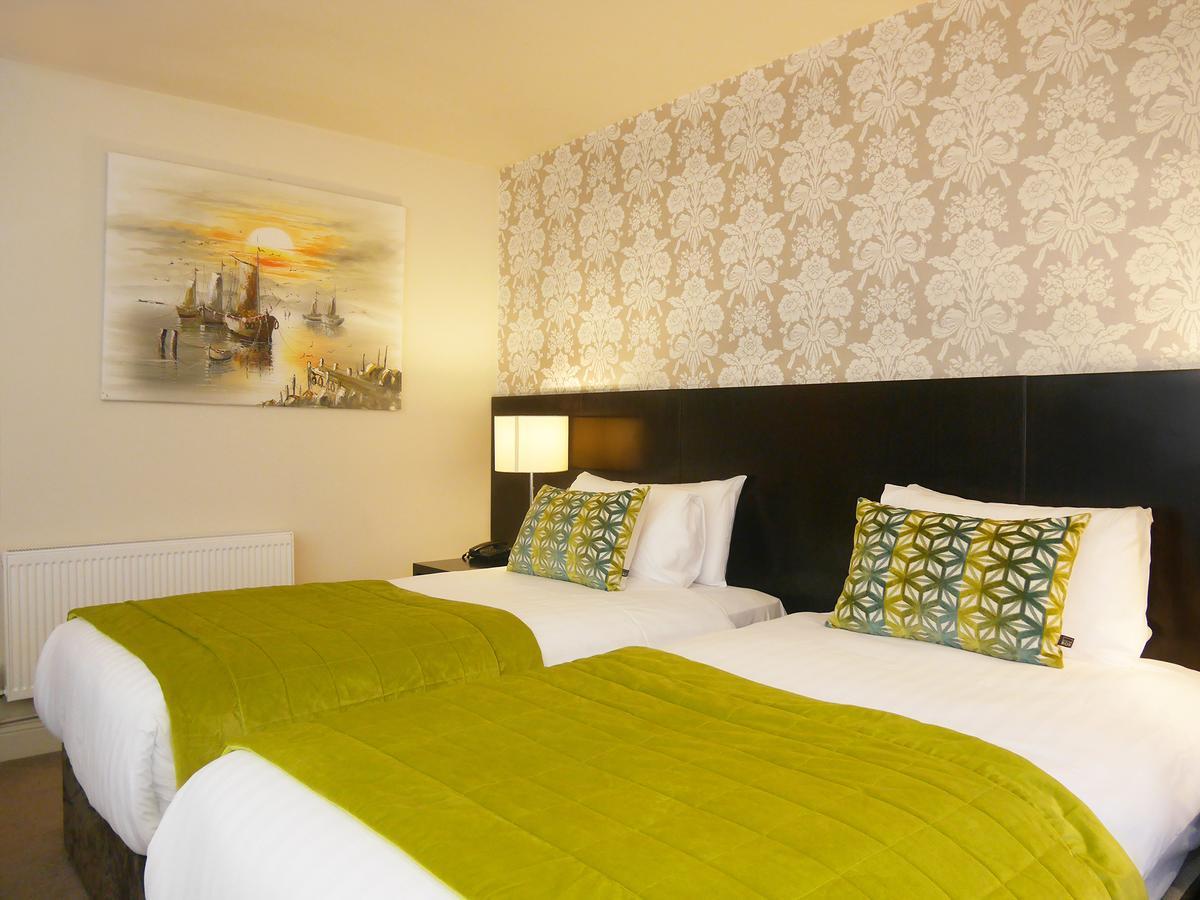 Twin Room,1274402902:JPEG