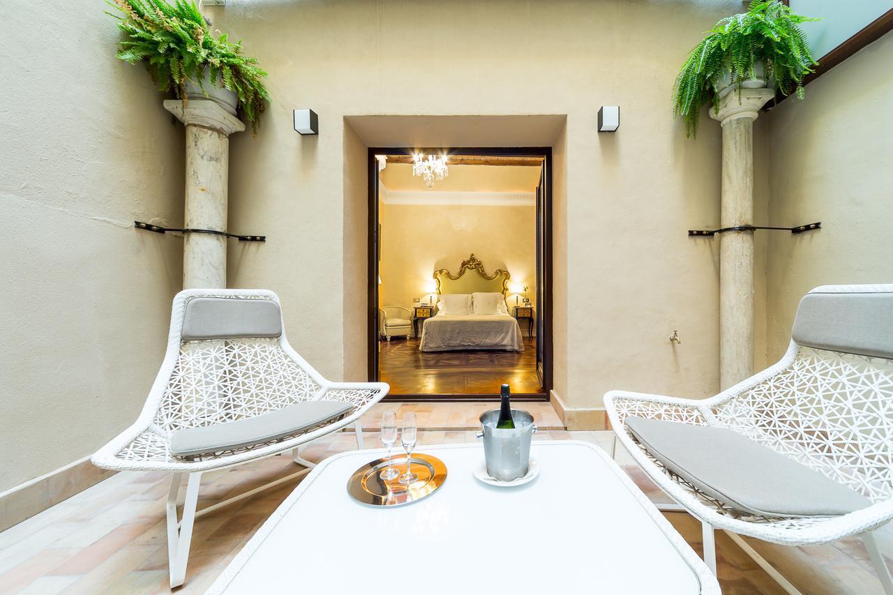 Premium Room with Patio,820394195:JPEG