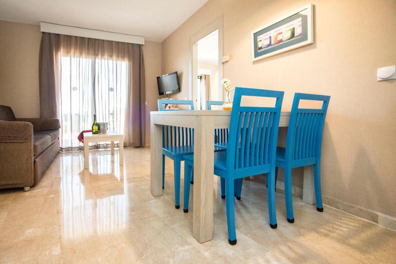 One-Bedroom Apartment (2 Adults),718445023:JPEG
