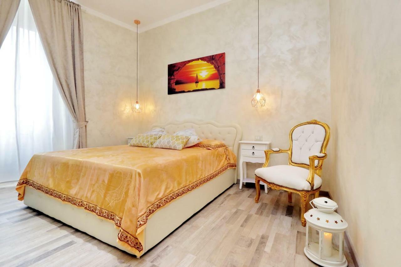 Deluxe Double Room,859822241:JPEG