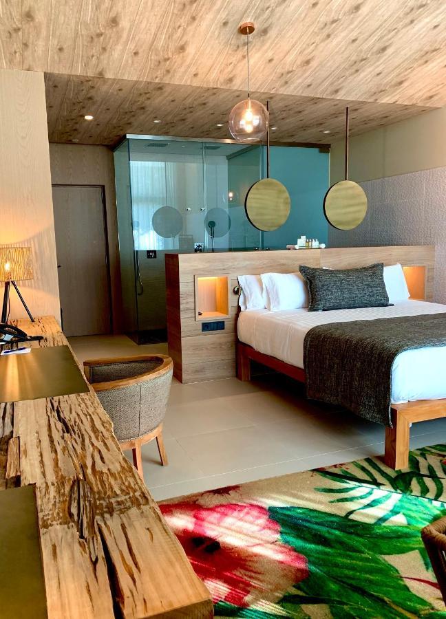 Habitación Doble con balcón y vistas al mar