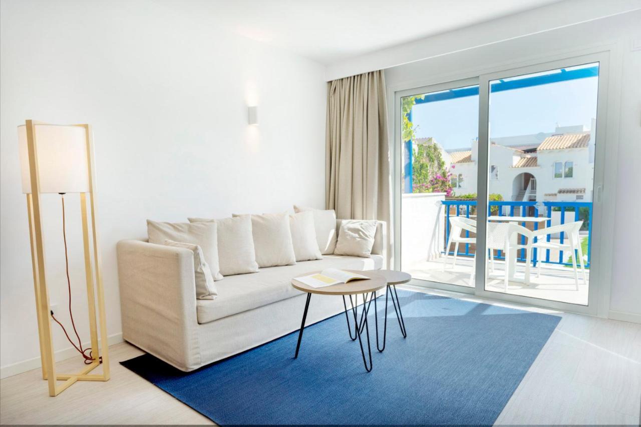 Suite con vistas laterales al mar (2 adultos)