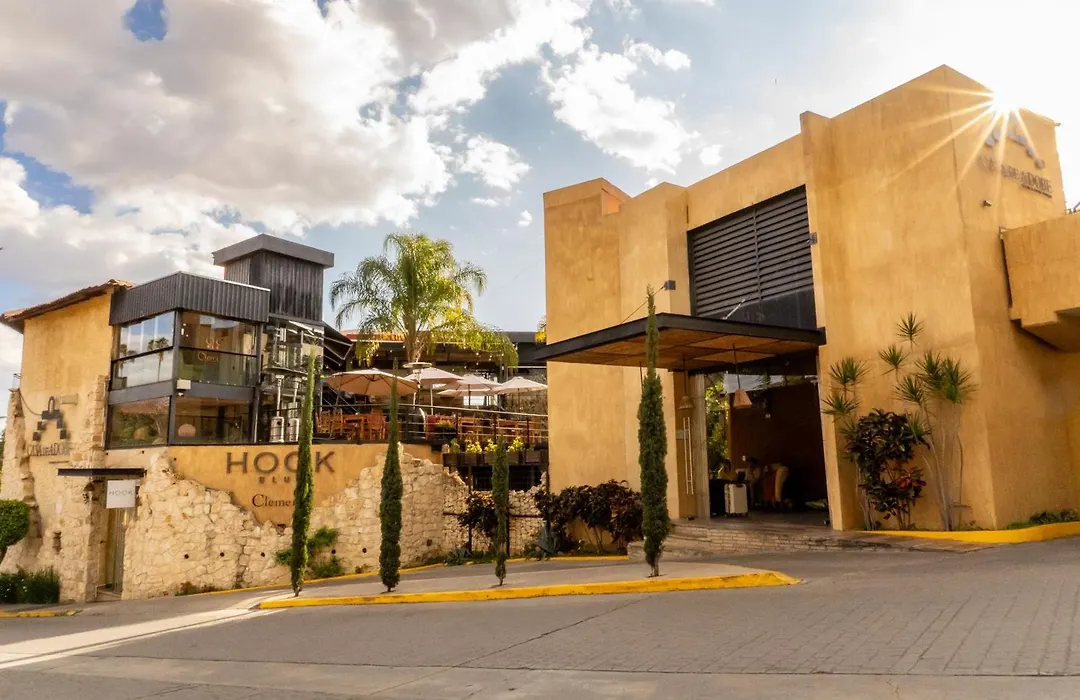 Casa De Adobe Gallery & Luxury Boutique-1