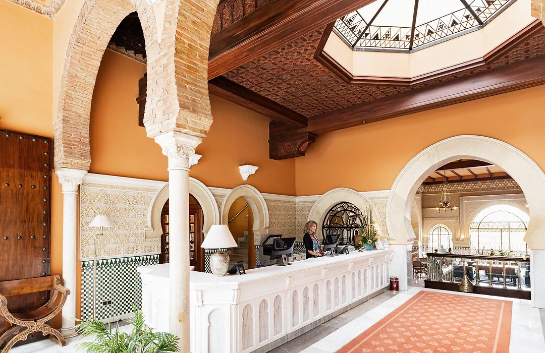 Alhambra Palace Hotel-1