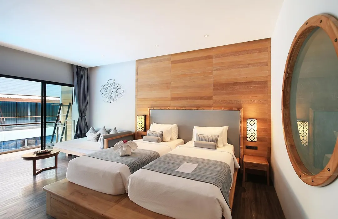 Akira Lipe Resort-1