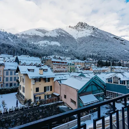 Garden & City Cauterets Balneo-3