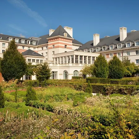 Dream Castle Hotel Marne La Vallee-2