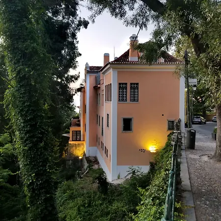 Lawrences Hotel-3
