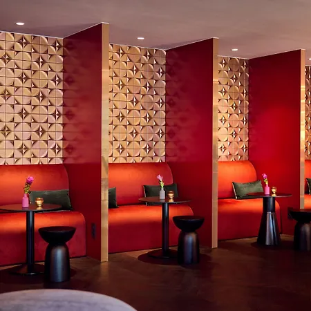 Cardo Brussels, Autograph Collection-2