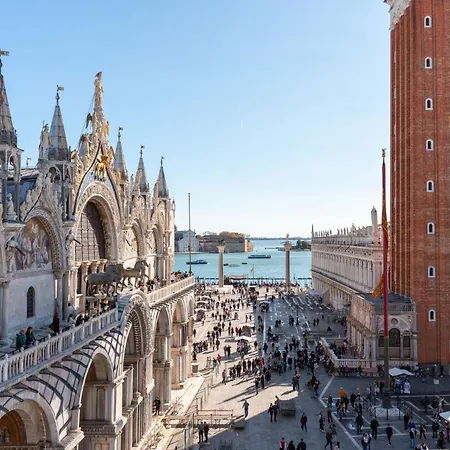 Canaletto Luxury Suites - San Marco Luxury-3