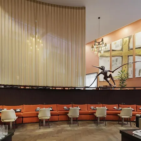 The Morrison Dublin, Curio Collection By Hilton-3