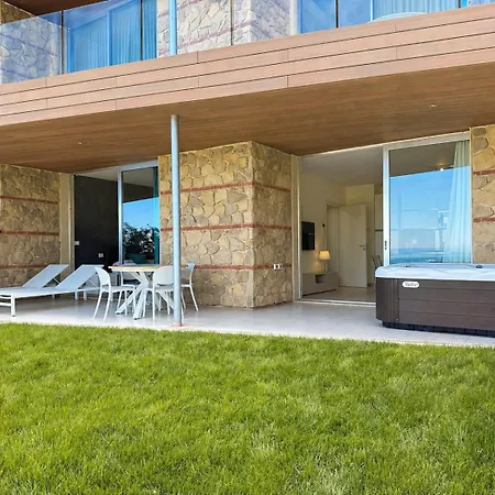 Isola Bella Infinity Suites-3
