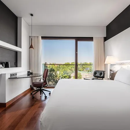 Hilton Madrid Airport-2