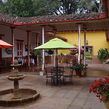 Hotel Hacienda Santa Barbara-2