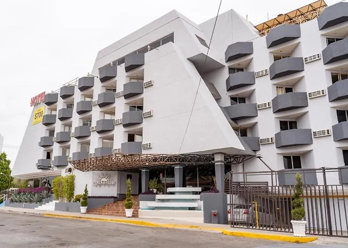  Plaza Del Sol