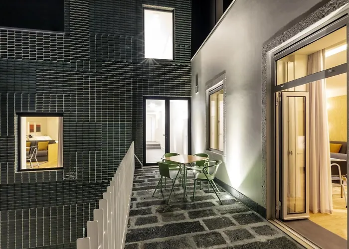 Casa Da Galeria - Azores Art Of Hosting