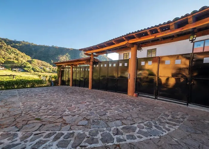 Cabañas Salamandras del Lago