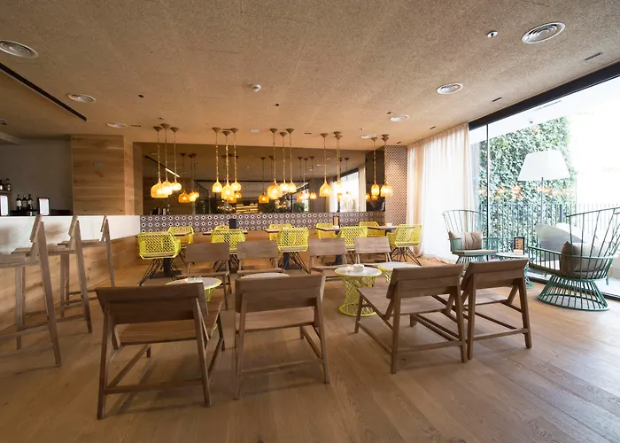 Hotel familiar: Zenit Sevilla