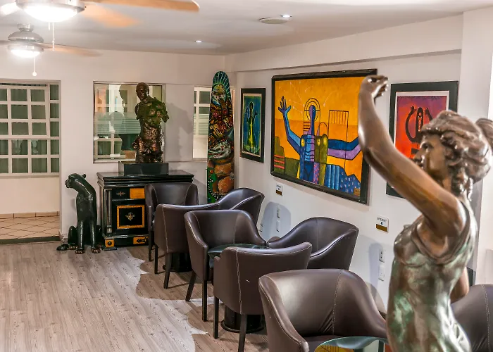 Hotel que admite mascotas: European Life Style Executive Suites