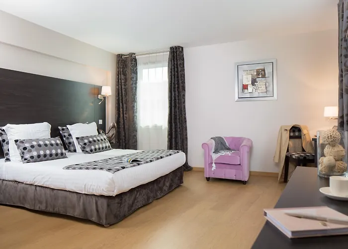 Seven Urban Suites Centre