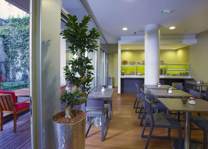 Hotel que admite mascotas: Citadines Montparnasse Paris