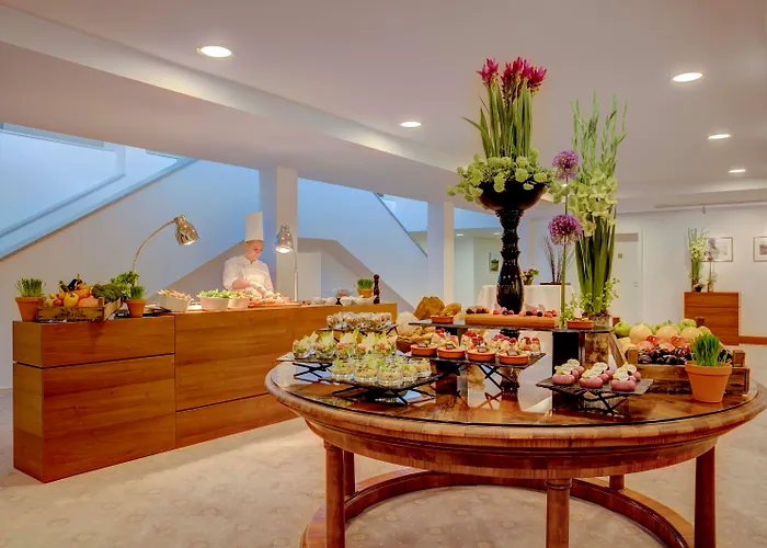 Grand Des Bains Kempinski