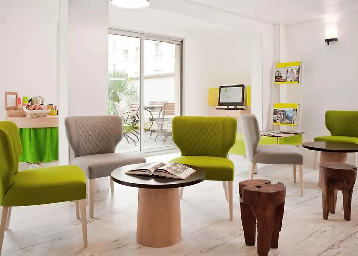  Ibis Styles Paris Buttes Chaumont