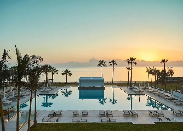 Sunrise Jade - Adults Only