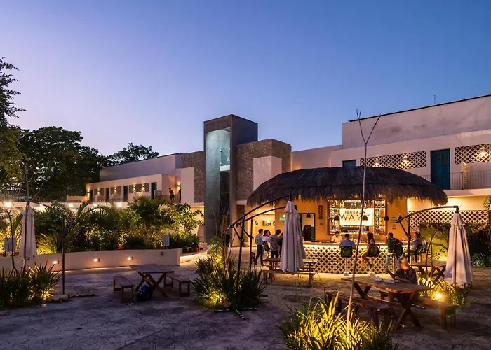 Waye Valladolid Centro - Sustainable, Authentic Experiences&Pet Friendly Boutique Hotel