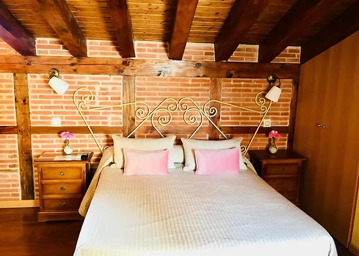 Hostal Segovia Adults Only