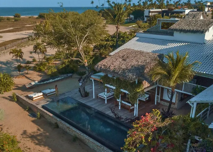 Hotel con tenis: Villa Praia - La Villa Group